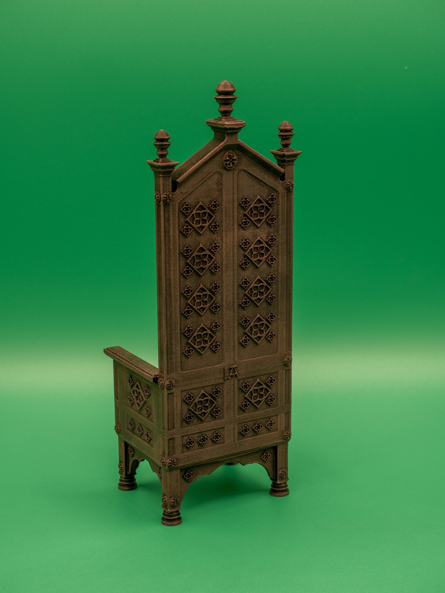 BRANDWOOD Chair