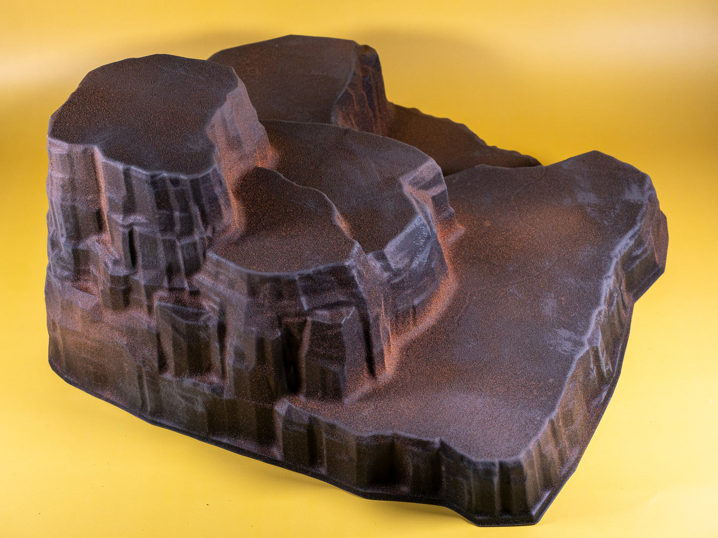 Large Rocky Display